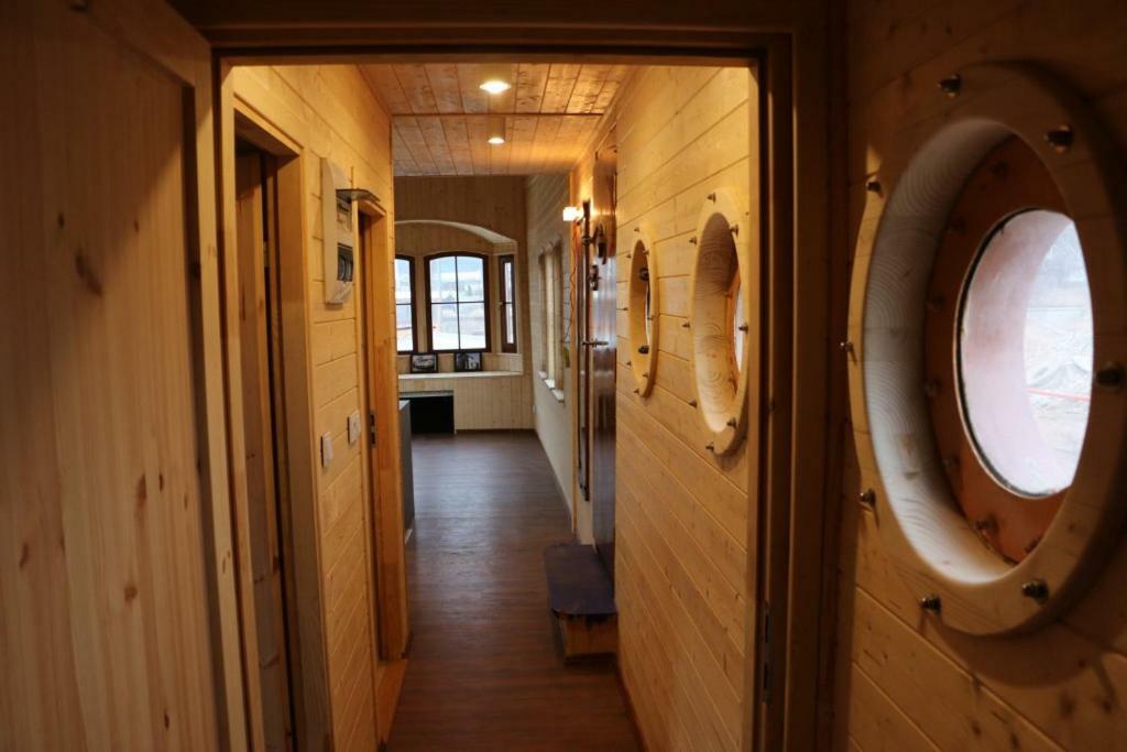 Dutch Hausboat "Molendiep" Built 1909 Mosty Exteriör bild